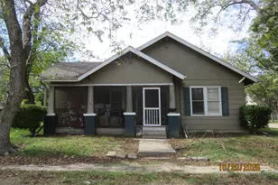 1501 Division St, Commerce, TX 75428 - Photo 1