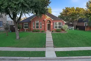 6310 Nueces Bay Dr, Rowlett, TX 75089 - Photo 1