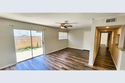 4402 Tophill Lane, Irving, TX 75038 - Photo 3