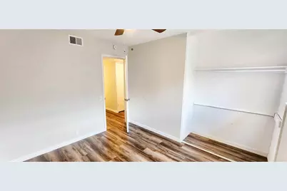 4402 Tophill Lane, Irving, TX 75038 - Photo 15