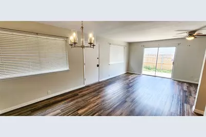 4402 Tophill Lane, Irving, TX 75038 - Photo 7