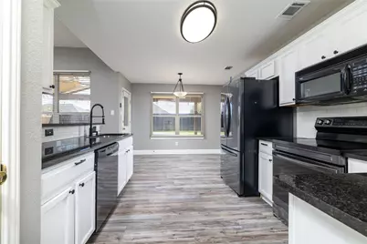 224 Cobblestone Circle, Red Oak, TX 75154 - Photo 21