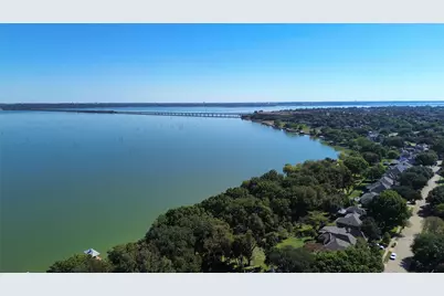 8205 Pacific Pearl Drive, Rowlett, TX 75089 - Photo 25