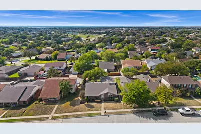 3717 Standridge Drive, Carrollton, TX 75007 - Photo 23