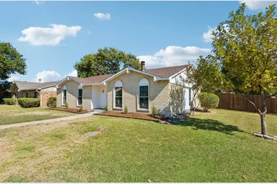 1902 Edna Smith Drive, Garland, TX 75040 - Photo 3