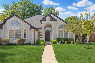 910 Blackstone Dr, Allen, TX 75002 - Photo 1