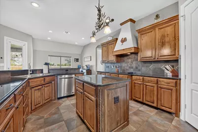12720 Helen Road, Justin, TX 76247 - Photo 9