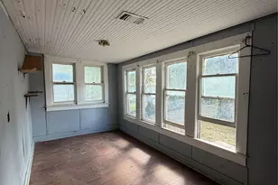 325 Pine St, Ranger, TX 76470 - Photo 19