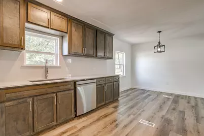 190 Salt Creek Road, Springtown, TX 76082 - Photo 5