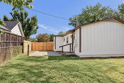 2219 Morgan Street, Irving, TX 75062 - Photo 7