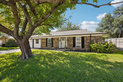 5521 Galway Lane, North Richland Hills, TX 76180 - Photo 3