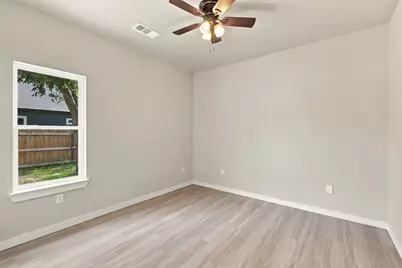 407 Bass Street, Bridgeport, TX 76426 - Photo 21