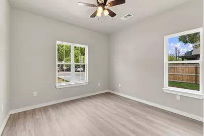 407 Bass Street, Bridgeport, TX 76426 - Photo 25