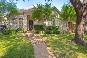 3025 Westminster Dr, Farmers Branch, TX 75234 - Photo 1