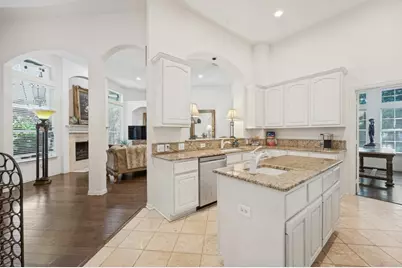 3025 Westminster Drive, Farmers Branch, TX 75234 - Photo 5