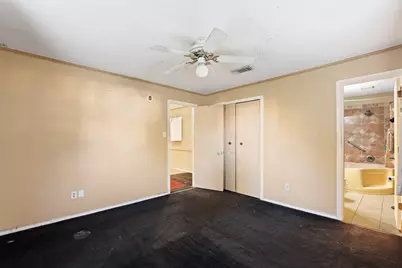 310 Eastland Street, Cleburne, TX 76031 - Photo 15