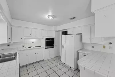 2910 Grove Street, Irving, TX 75060 - Photo 5