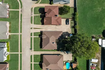 412 Overland Trail, Cedar Hill, TX 75104 - Photo 3