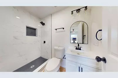 3901 Park Street, Greenville, TX 75401 - Photo 15