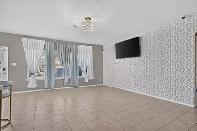 2325 Redwood Drive, Lancaster, TX 75134 - Photo 7