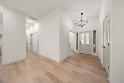 10138 Trail Ridge Drive, Benbrook, TX 76126 - Photo 7