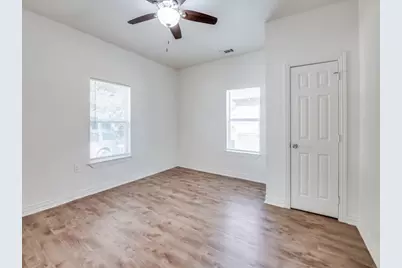 2300 Dathe Street, Dallas, TX 75215 - Photo 13