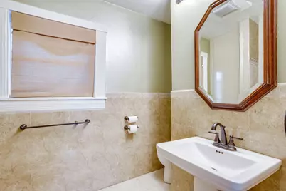 201 N Anglin Street, Cleburne, TX 76031 - Photo 19