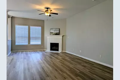1609 Kittyhawk Drive, Little Elm, TX 75068 - Photo 5