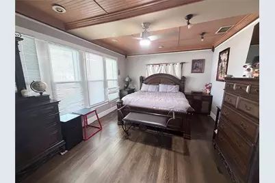 1902 Fort Worth Street, Grand Prairie, TX 75050 - Photo 13