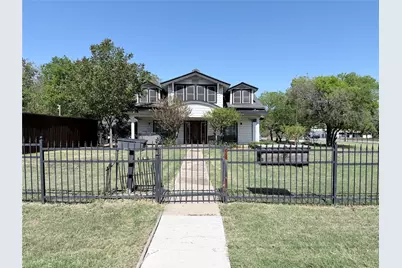 1902 Fort Worth Street, Grand Prairie, TX 75050 - Photo 1