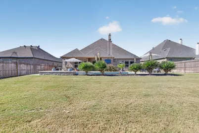 3925 Brookdale Road, Benbrook, TX 76116 - Photo 35