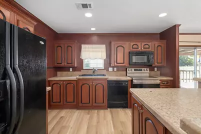 318 Luther Lane, Gun Barrel City, TX 75156 - Photo 17