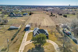 3722 Carrie Ln, Saint Paul, TX 75098 - Photo 1