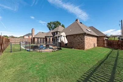 2228 Lorraine Drive, Carrollton, TX 75006 - Photo 31