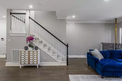 2707 Gaston Avenue, Dallas, TX 75226 - Photo 1