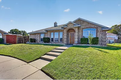 1425 Cardigan Lane, Lancaster, TX 75134 - Photo 3