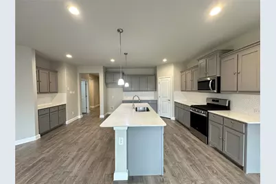 717 Shepperton Way, Fort Worth, TX 76247 - Photo 13