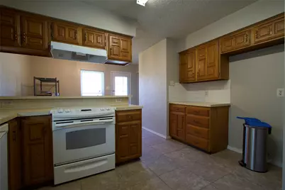 626 Thornwood Trail, Grand Prairie, TX 75052 - Photo 5
