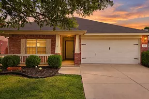 1605 Cardinal Way, Aubrey, TX 76227 - Photo 1