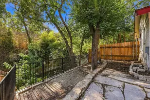 7638 Royal Ln, Dallas, TX 75230 - Photo 5
