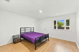 7638 Royal Ln, Dallas, TX 75230 - Photo 27