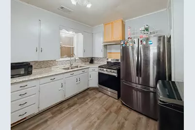 401 S 30th Street, Corsicana, TX 75110 - Photo 7