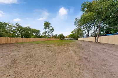 2305 McGuire Street, Haltom City, TX 76117 - Photo 35