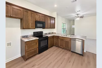 186 S Preston Street, Alvarado, TX 76009 - Photo 3