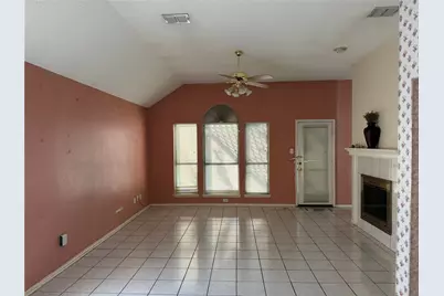 7213 Crabtree Lane, North Richland Hills, TX 76182 - Photo 9