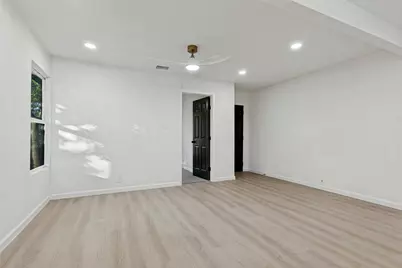 1114 10th Street, Plano, TX 75074 - Photo 21