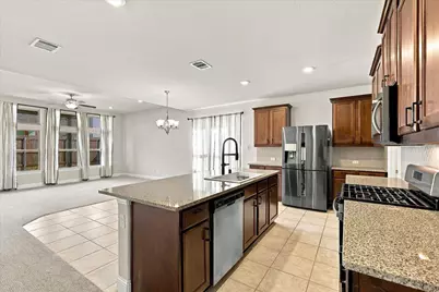 2125 Ella Lane, Carrollton, TX 75010 - Photo 15