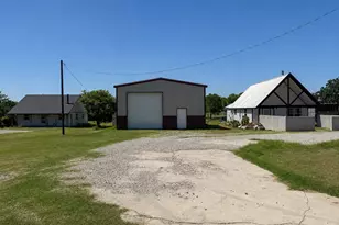362 Private Rd 4379, Decatur, TX 76234 - Photo 3