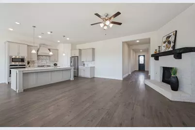 2209 Essex Court, Celina, TX 75009 - Photo 5
