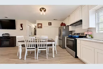 8829 Easley Street, White Settlement, TX 76108 - Photo 5